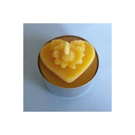 Tealight beeswax candle heart flower